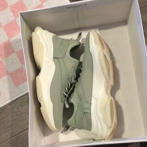 Sage Green and Cream Sneakers Steve Madden Myles sneakers